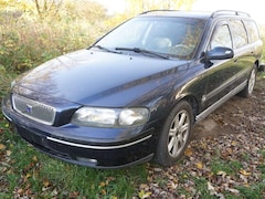 Bild des Angebotes Volvo V70 V70 2.4 Comfort