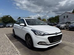 Bild des Angebotes Hyundai i20 Style Sportsitze Sportpaket Sport Lenkrad