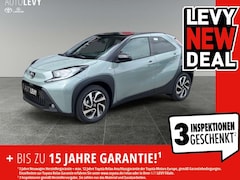 Bild des Angebotes Toyota Aygo 1.0 Teamplayer  1.99% ACC AUT Fernlichtass.