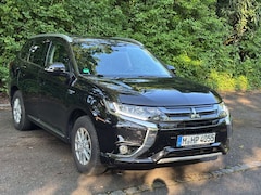 Bild des Angebotes Mitsubishi Outlander Outlander 2.0 4WD Plug-In Hybrid Top