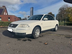 Bild des Angebotes VW Passat Automatik Trophy