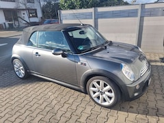 Bild des Angebotes MINI John Cooper Works Cabrio Mini Cooper S Cabrio John Cooper Works Kit