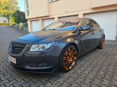 Bild des Angebotes Opel Insignia A Lim. 2.8 V6 Cosmo 4x4 20 Zoll