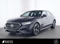 Bild des Angebotes Mercedes-Benz E 220 d Lim Avantgarde Distr LED Pano W-Paket Wide