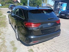 Bild des Angebotes Kia Ceed SW / cee'd SW milder hybrid, Tüv+Inspektion neu