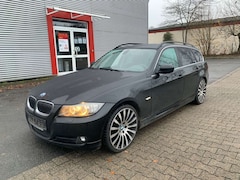 Bild des Angebotes BMW 325 3 Touring 325i*Xenon*19 Zoll*Sitzh*Pdc*Sportsitz