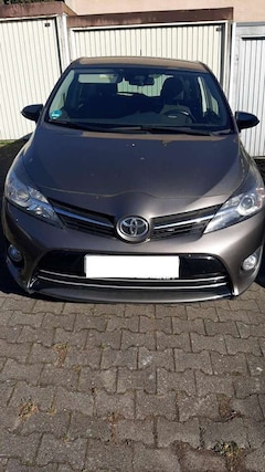 Toyota Verso Verso 1.6 D-4D 5-Sitzer Start/Stop Comfort