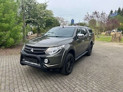Bild des Angebotes Mitsubishi L200 Diamant Edition Doppelkabine 4WD