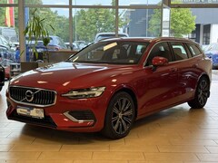 Bild des Angebotes Volvo V60 Inscription*AWD*AHK*R.Cam*Winterpaket*Navi