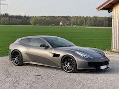 Bild des Angebotes Ferrari GTC4 Lusso V12 *Novitec*Glasdach*LIFT*Apple Car P