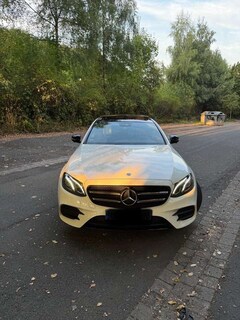 Bild des Angebotes Mercedes-Benz E 350 350e 9G-TRONIC AMG Line