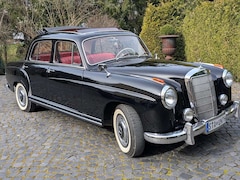 Bild des Angebotes Mercedes-Benz 220 220s