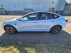 Bild des Angebotes Tesla Model 3 Model 3 Standard Reichweite Plus Hinterradantrieb