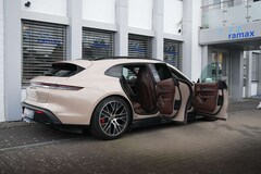 Bild des Angebotes Porsche Taycan Taycan GTS Sport Turismo COFFEEBEIGE-TRÜFFELBRAUN-ACC-PANO-BOSE