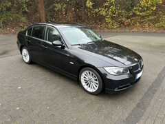 Bild des Angebotes BMW 330 330xd *Automatik*SD*AHK*Navi*PDC*Leder*Alu*