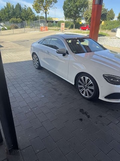 Bild des Angebotes Mercedes-Benz E 200 4Matic Cabrio 9G-TRONIC AMG Line