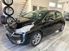Bild des Angebotes Peugeot 208 Allure *LED*SHZ*Tempomat*