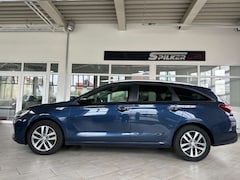 Bild des Angebotes Hyundai i30 cw Family +Navi/Kamera/Spur/LED