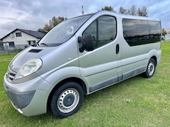 Bild des Angebotes Nissan Primastar Kombi 6 Sitzer
