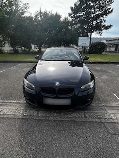Bild des Angebotes BMW 330 330i