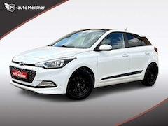 Bild des Angebotes Hyundai i20 Style *Navi *Sitzh.*Kamera *PDC *Panor.-Dach