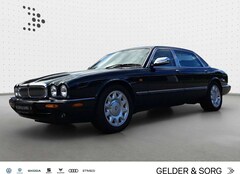 Bild des Angebotes Jaguar Daimler DAIMLER SUPER V8 lang *elektr. Sitze*Klima*Navi*