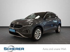 Bild des Angebotes VW T-Roc 1.5 TSI Life ACT DSG NAVI SHZ 17" RearView