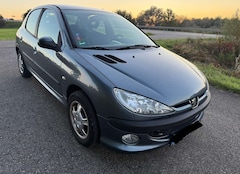 Bild des Angebotes Peugeot 206 Grand Filou Cool