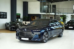 Bild des Angebotes BMW 740 d xDrive M Sport*SKY-LOUNGE*B&W*MASSAGE*HUD*