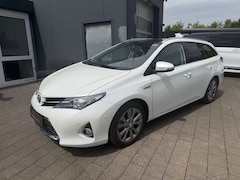 Bild des Angebotes Toyota Auris Hybrid Executive aus 1.Hand
