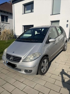 Bild des Angebotes Mercedes-Benz A 200 Avantgarde 8fach bereift Mit TÜV