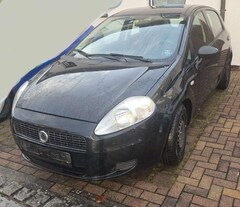 Bild des Angebotes Fiat Grande Punto Grande Punto  5-Türer 1.4 8V Dynamic
