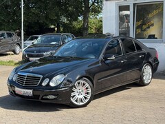 Bild des Angebotes Mercedes-Benz E 500 E500 V8 Avantgarde *BI-XENON*GSSD*LEDER*NAVI*