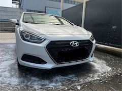 Bild des Angebotes Hyundai i40 i40 Kombi blue 1.6 Family