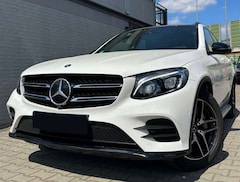 Bild des Angebotes Mercedes-Benz GLC 250 4Matic 9G-TRONIC AMG Line - PANO