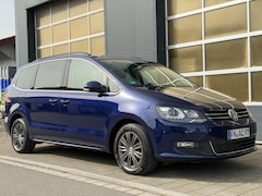 Bild des Angebotes VW Sharan 2,0 TDI DSG 4Motion 7-Sitzer AHK StdHzg. ACC Key