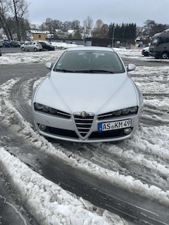 Bild des Angebotes Alfa Romeo 159 Sportwagon 1.9 JTDM 16V DPF Distinctive