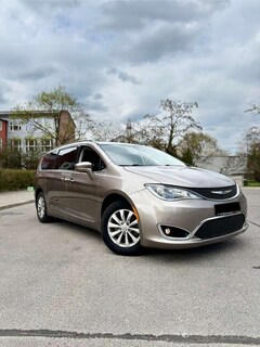 Bild des Angebotes Chrysler Pacifica 7-Sitzer mit Totwinkelassistent, Kamera