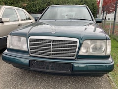 Bild des Angebotes Mercedes-Benz E 250 E-Klasse T D Kombi  W124