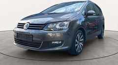 Bild des Angebotes VW Sharan 7-Sitzer/Bi-Xenon/Kam/SHZ/AHK/Dynaudio