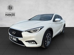 Bild des Angebotes Infiniti Q30 1.6 16V Luxe Tech|Panorama|Kamera|BOSE|DAB
