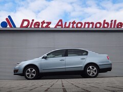 Bild des Angebotes VW Passat 2.0 FSI Klimaautomatik