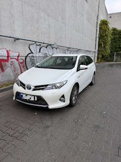 Bild des Angebotes Toyota Auris Hybrid Executive KEIN EX TAXI/UBER