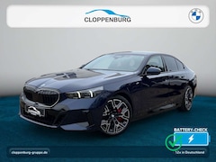 Bild des Angebotes BMW 550 e xDrive Limousine M Sportpaket Head-Up+AHK