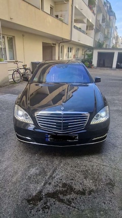 Bild des Angebotes Mercedes-Benz S 350 BlueTEC DPF 4Matic 7G-TRONIC