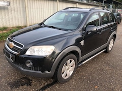 Bild des Angebotes Chevrolet Captiva 2.4 LS 2WD