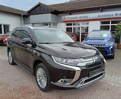 Bild des Angebotes Mitsubishi Outlander Plug-in Hybrid 2,4 PLUS Intro 4x4 Automatik