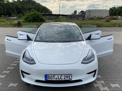 Bild des Angebotes Tesla Model 3 Standard Reichweite Plus Hinterradantrieb