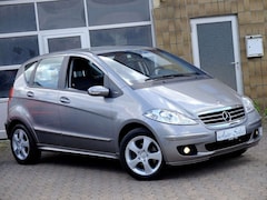 Bild des Angebotes Mercedes-Benz A 150 A150 Avantgarde-Leder-Klima-SHZ-79Tkm-Scheckheft