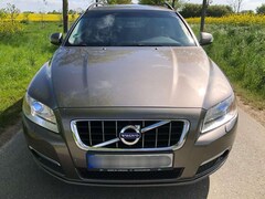 Bild des Angebotes Volvo V70 2.4D Aut. Momentum
